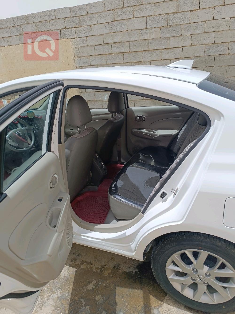 Nissan Sunny